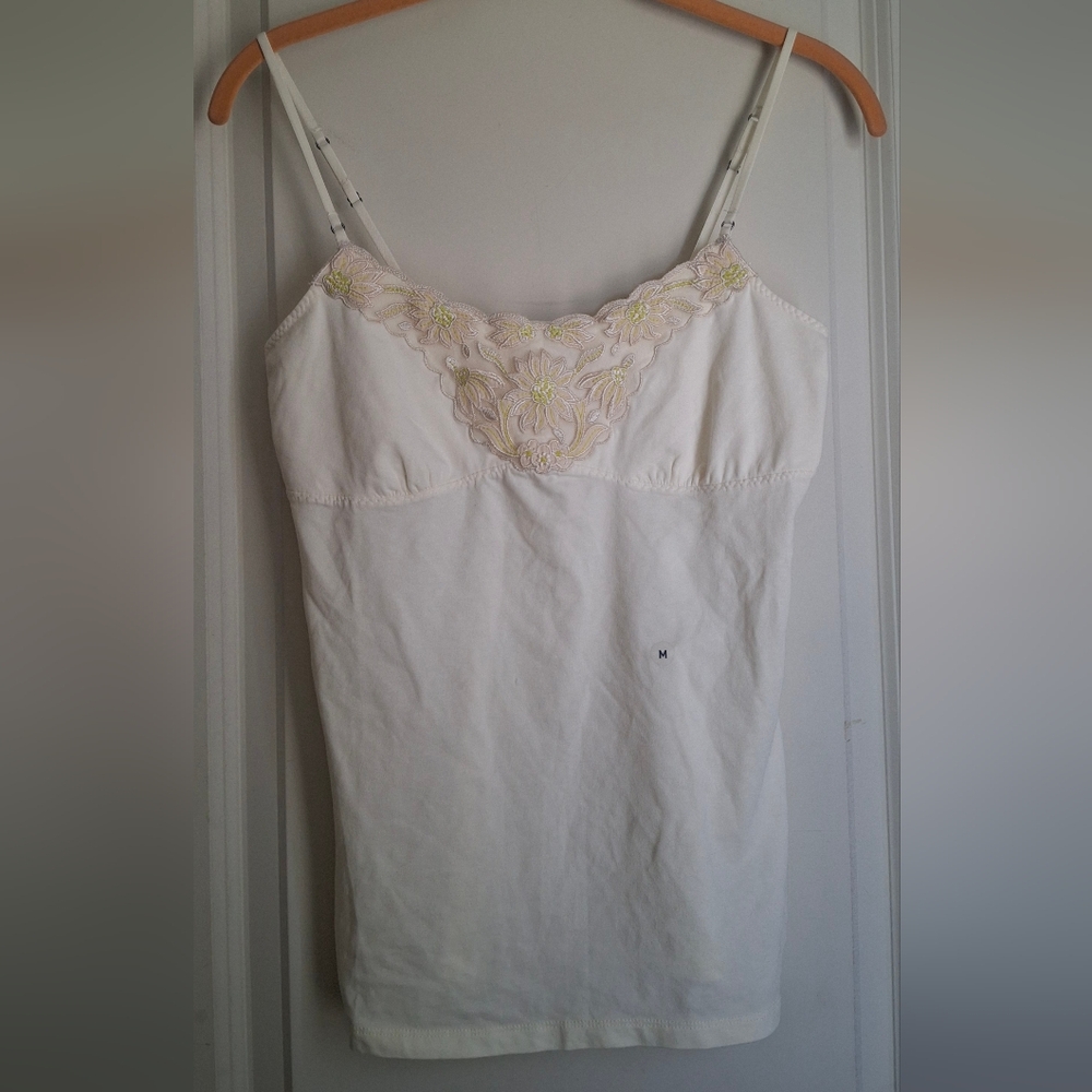 Whimsical Floral Lace Camisole with Embroidered Floral Detail Top Nwt Sz M BOHO